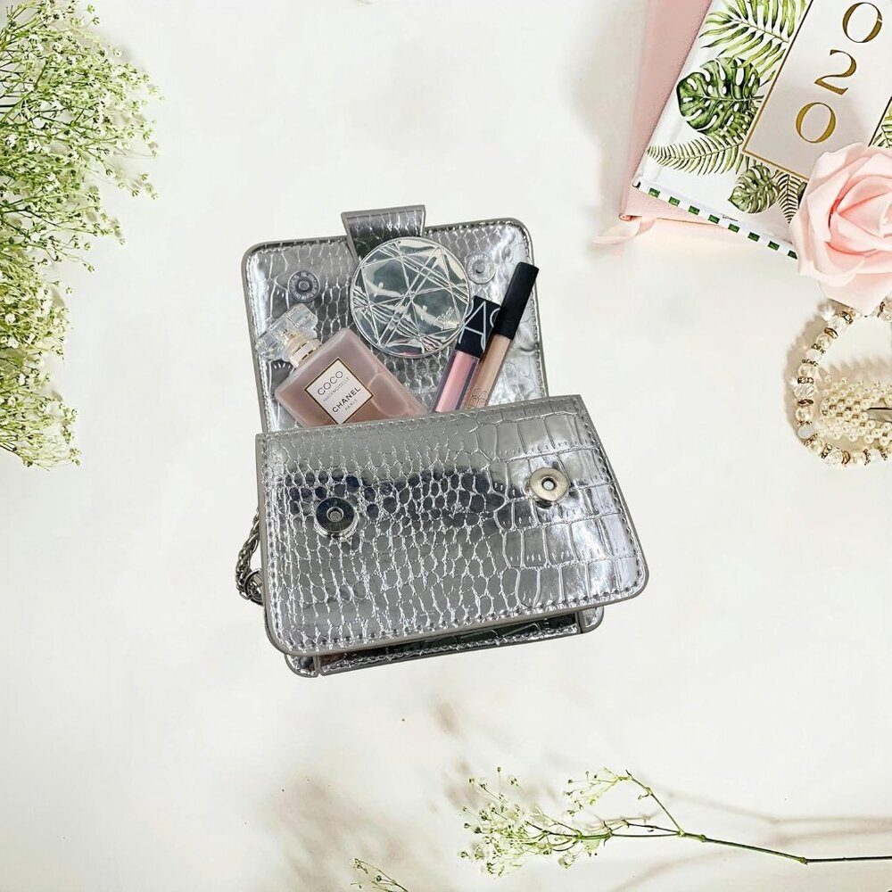 Elegant Silver Crocodile Pattern Mini Clutch - Pe… - image 5